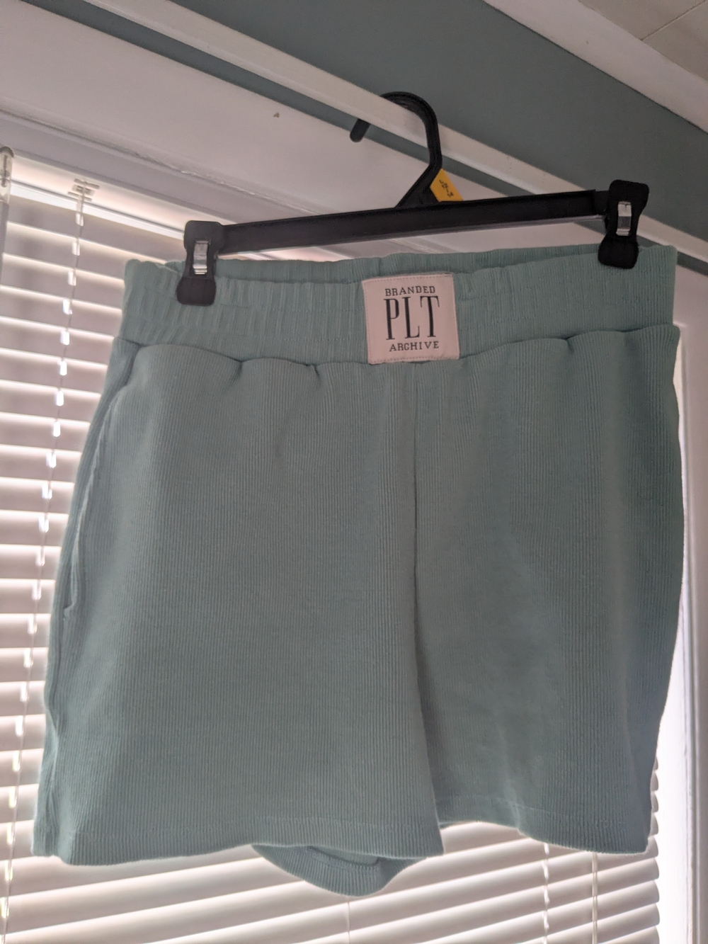 PrettyLittleThing Mint Ribbed Lounge Shorts